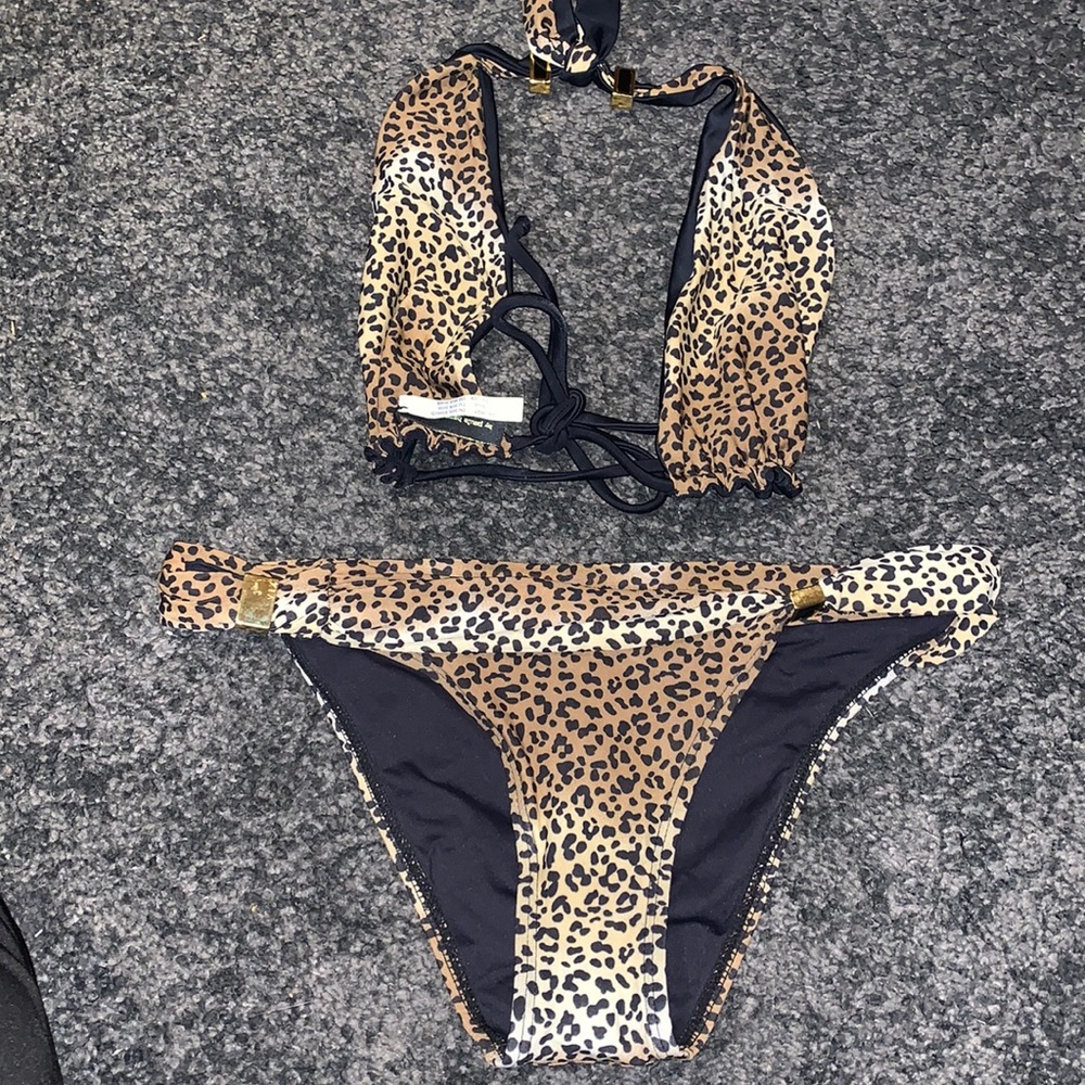 Vic by Paula hermanny bikini